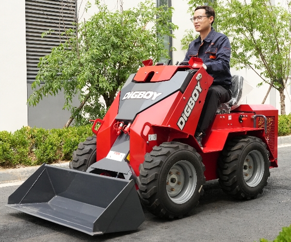 The compact DIG-BOY DBL-S490 wheeled mini skid steer loader